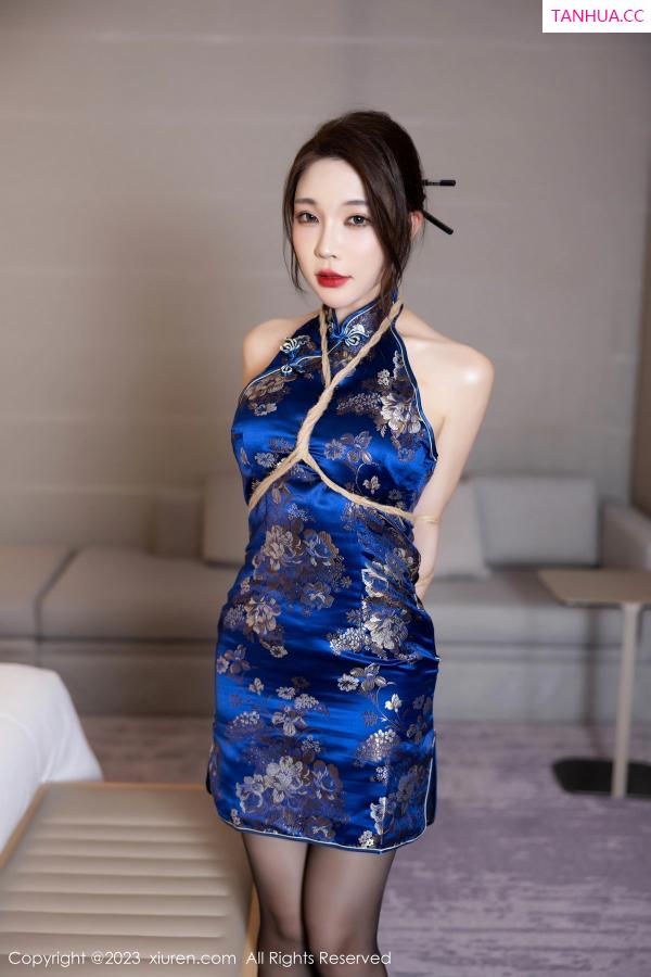 陈芝 芝芝Booty [XiuRen]高清写真图 2023.09.27 No.7453 徐莉芝Booty 旗袍美腿第39张图片